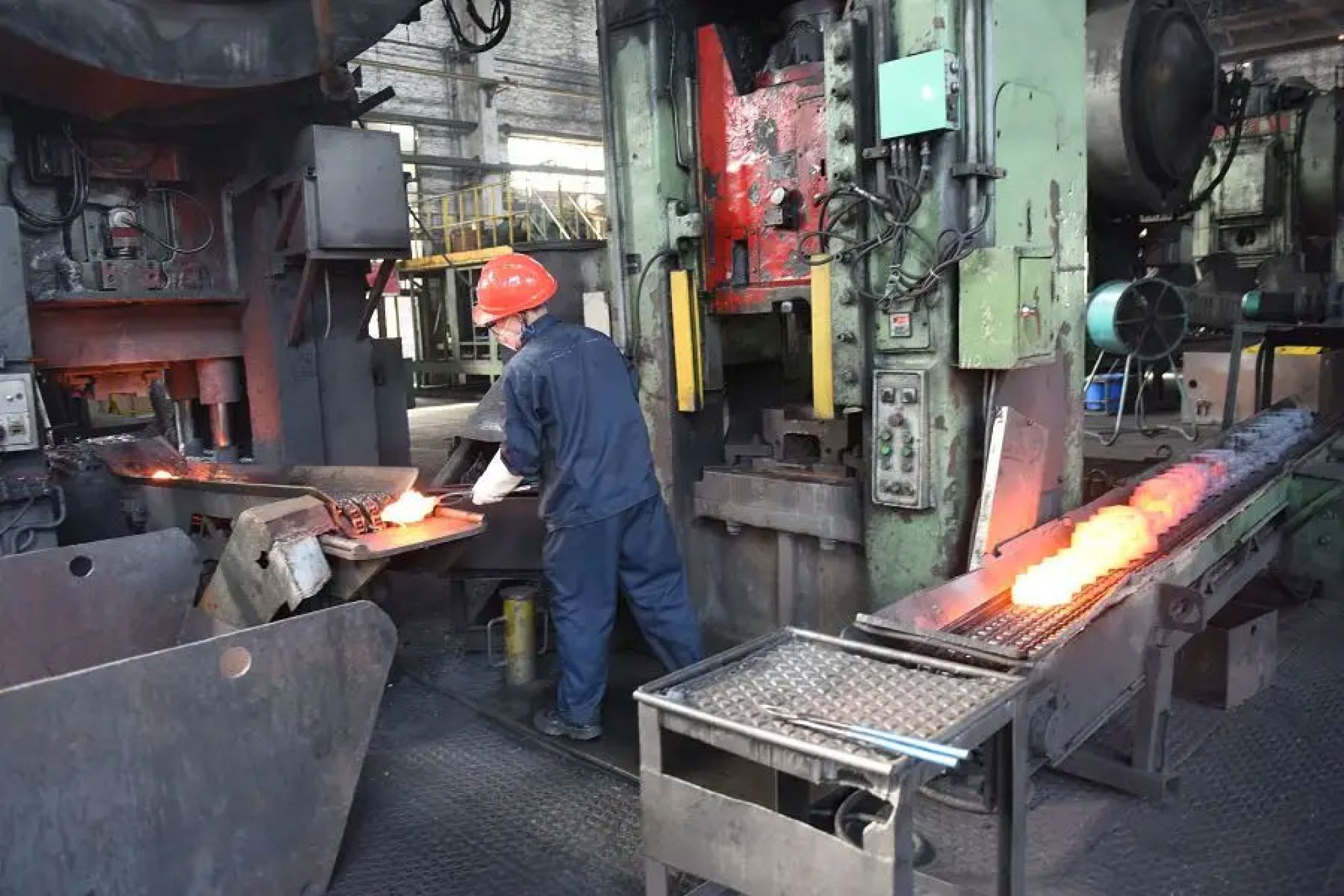 The Post Forging Heat Treatment Of Mining Truck Large Forgings | China ...